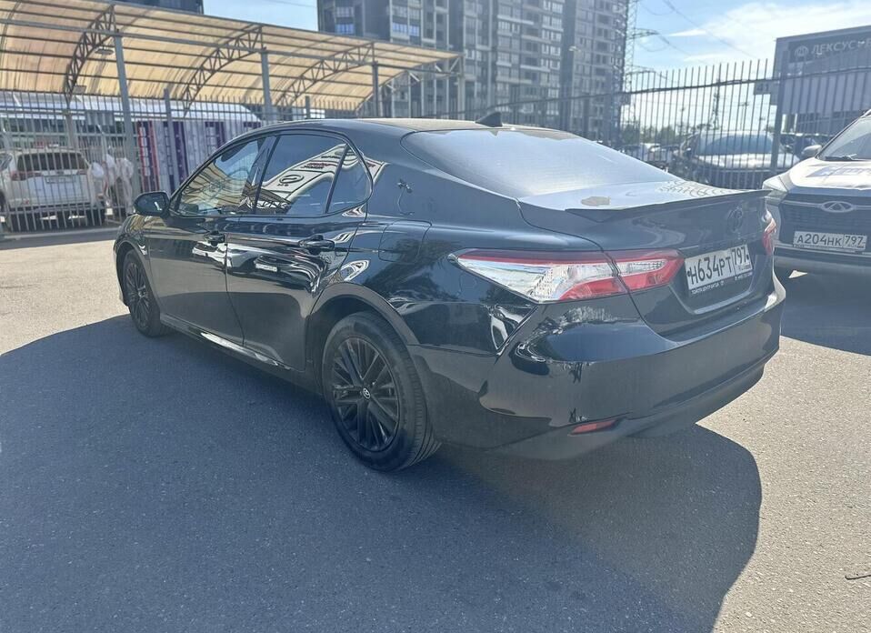 Toyota Camry, VIII (XV70) 2.5 AT (181 л.с.)
