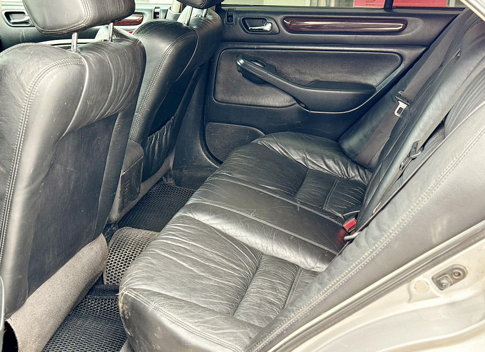 Honda Accord, VI 2.0 MT (147 л.с.)