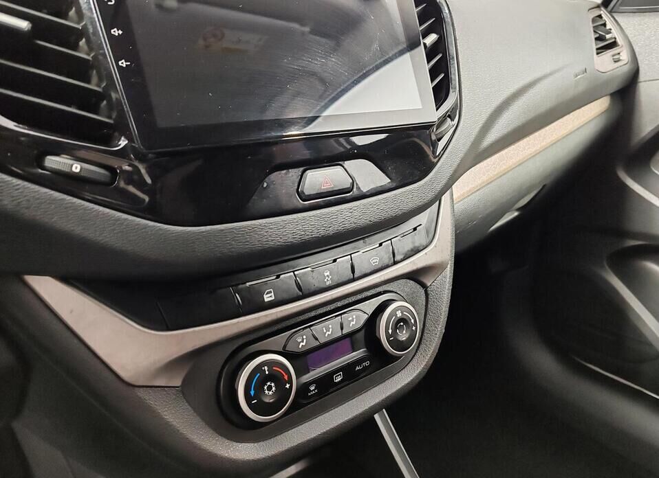 LADA (ВАЗ) Vesta, I 1.8 MT (122 л.с.)