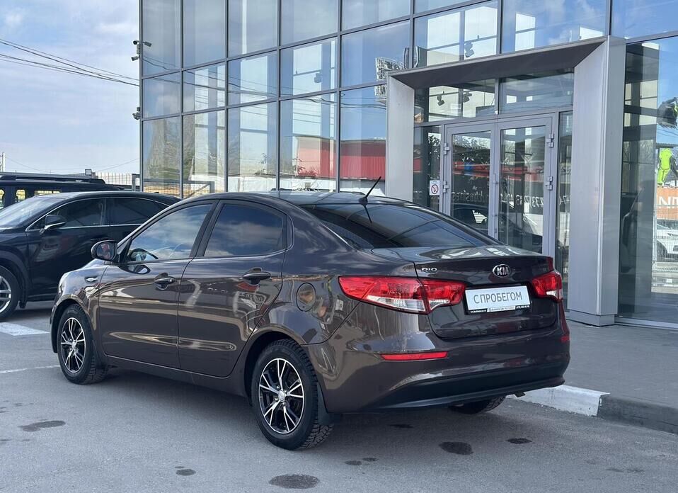 Kia Rio, III Рестайлинг 1.4 MT (107 л.с.)