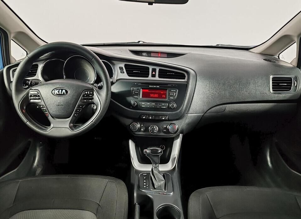 Kia Ceed 1.6 AT (129 л.с.)