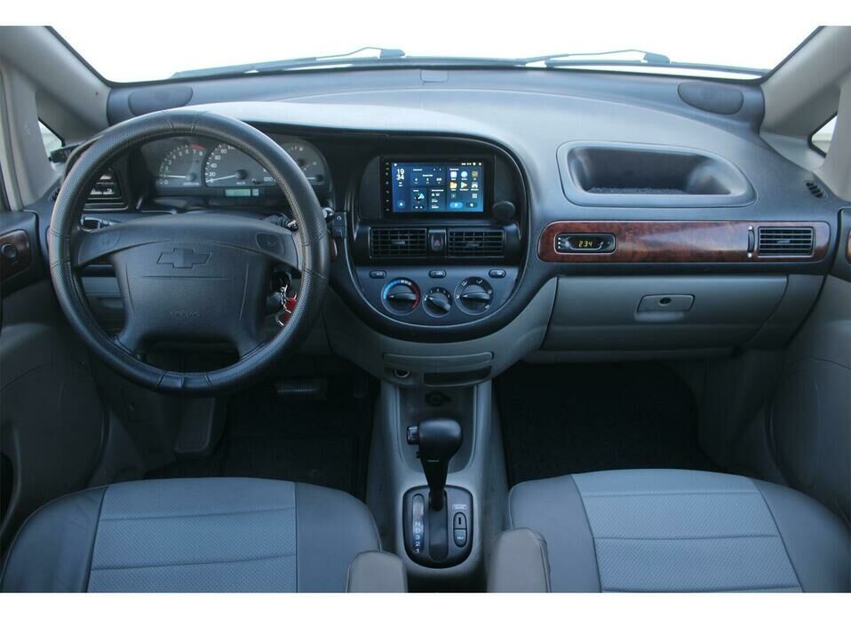 Chevrolet Tacuma 2.0 AT (121 л.с.)