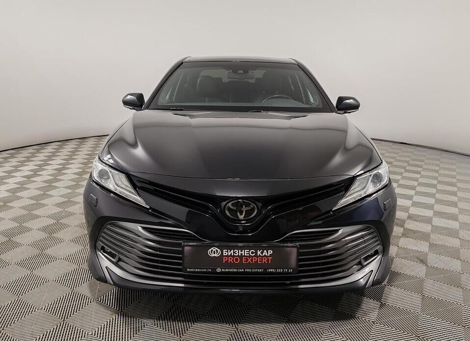 Toyota Camry, VIII (XV70) 3.5 AT (249 л.с.)