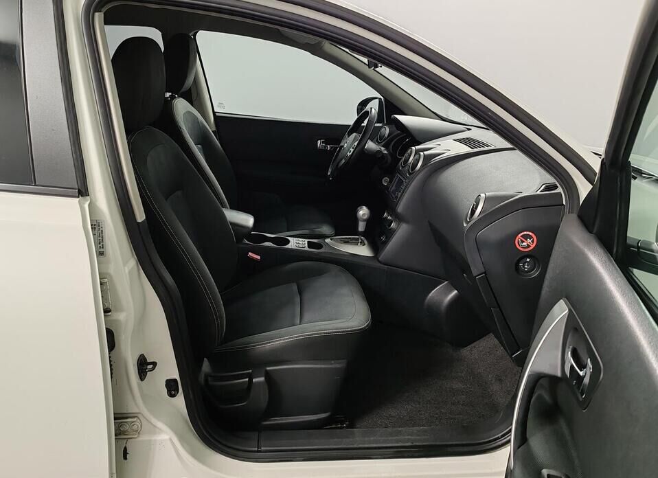 Nissan Qashqai 2.0 CVT (141 л.с.)