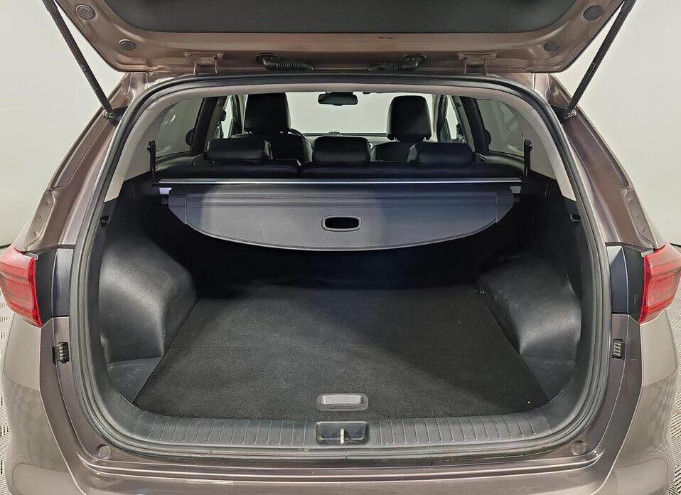 Kia Sportage, IV Рестайлинг 2.0 AT (150 л.с.)