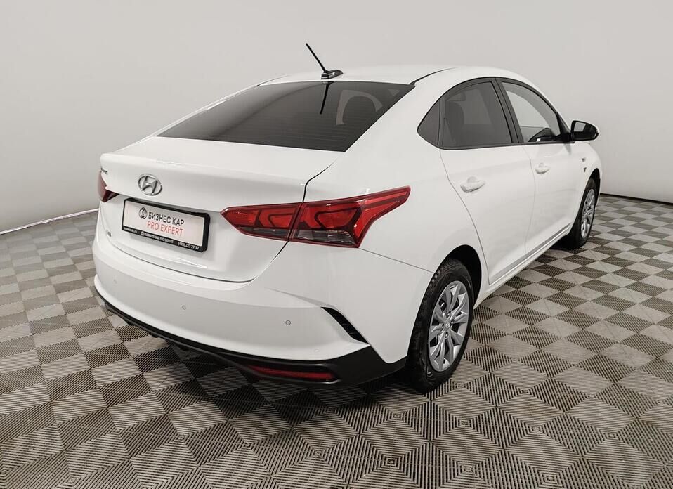 Hyundai Solaris 1.6 AT (123 л.с.)