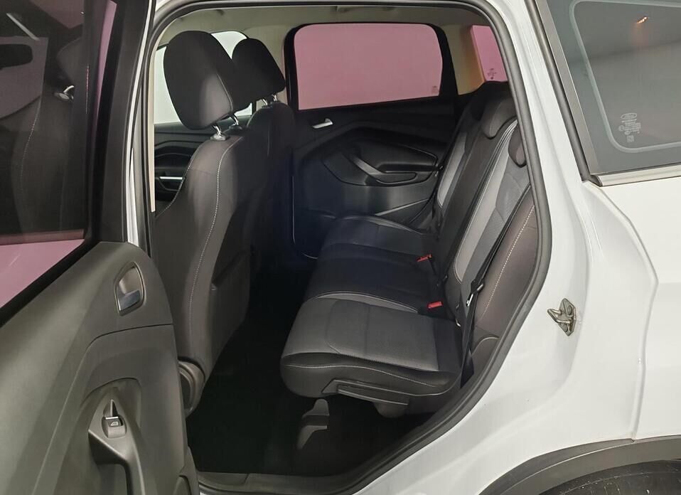 Ford Kuga 2.5 AT (150 л.с.)