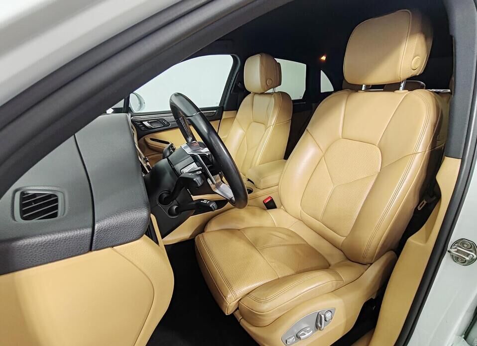 Porsche Macan, I 2.0 AMT (252 л.с.) 4WD