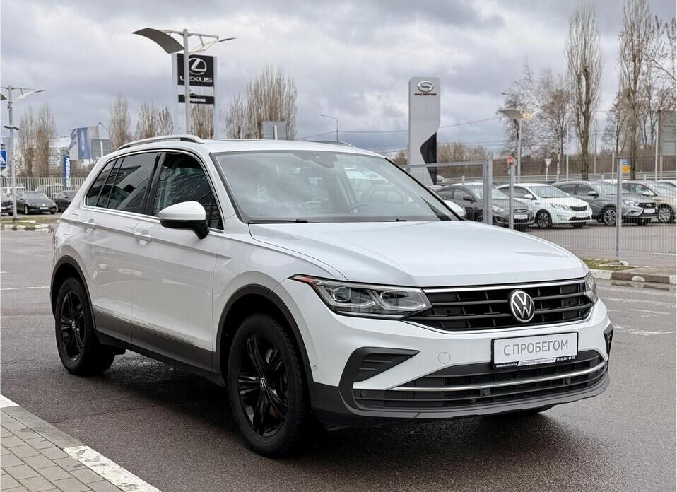 Volkswagen Tiguan, II Рестайлинг 2.0 AMT (180 л.с.) 4WD