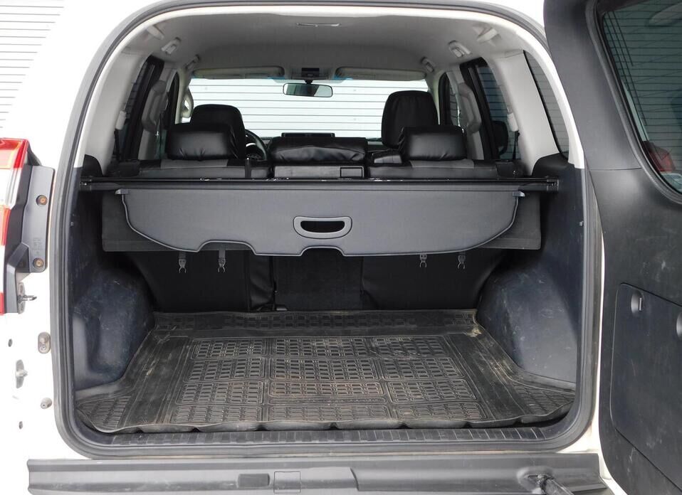 Toyota Land Cruiser Prado, 150 Series Рестайлинг 1 2.7 AT (163 л.с.) 4WD