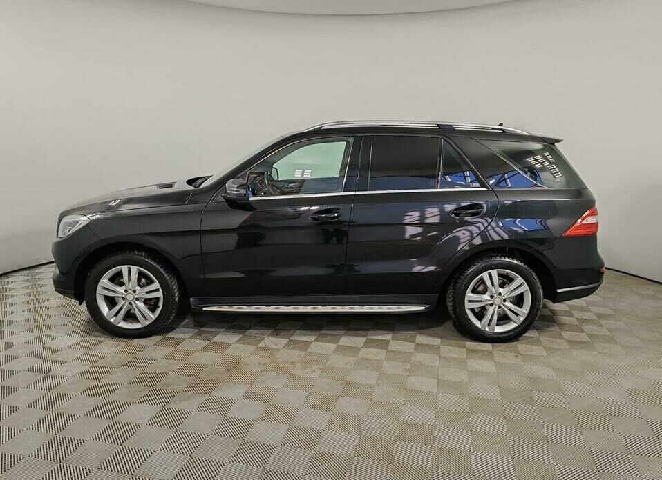 Mercedes-Benz M-Класс 350 CDI 3.0d AT (249 л.с.) 4WD