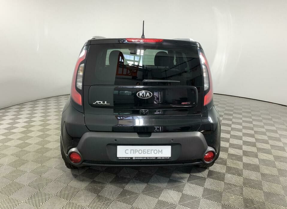 Kia Soul 1.6 AT (124 л.с.)