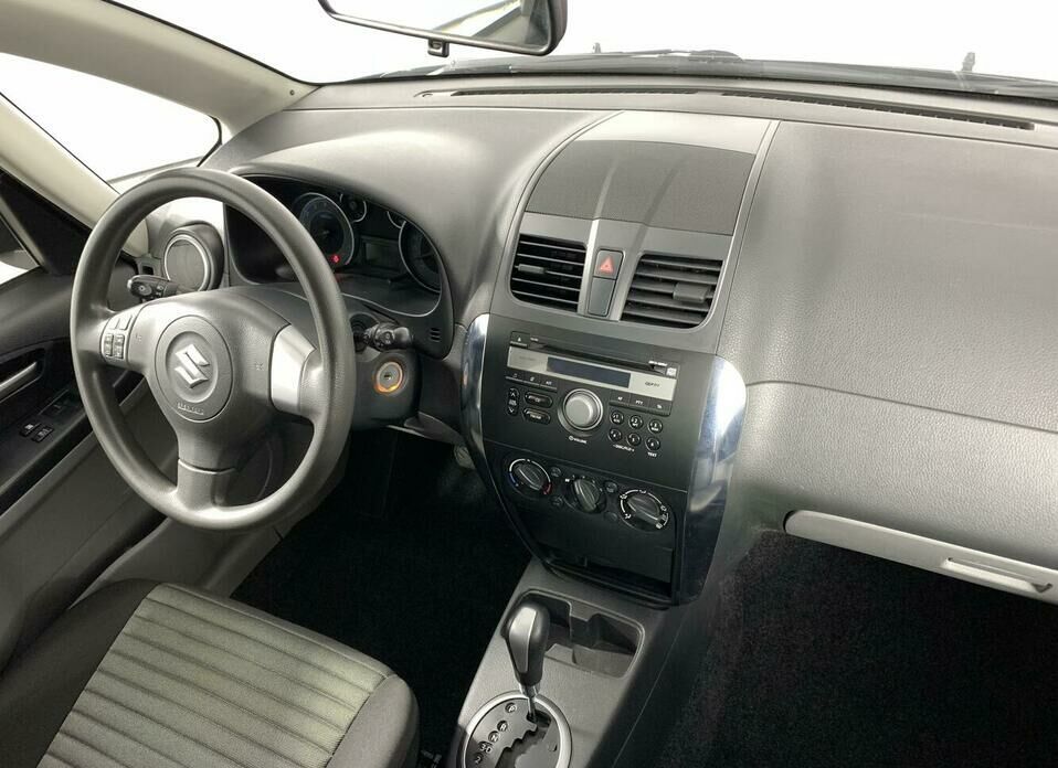 Suzuki SX4 1.6 AT (120 л.с.)