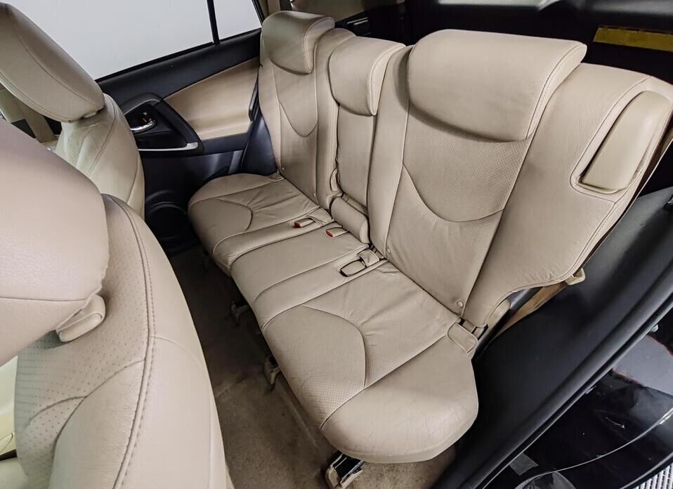 Toyota RAV4 2.0 CVT (148 л.с.) 4WD
