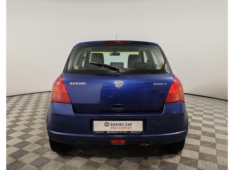Suzuki Swift, III 1.3 MT (92 л.с.)