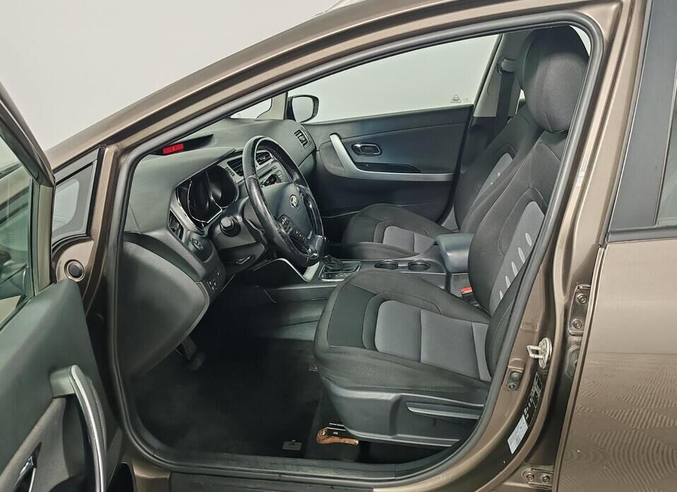 Kia Ceed, II 1.6 AT (129 л.с.)