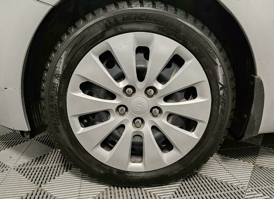 Kia Ceed 1.6 AT (129 л.с.)