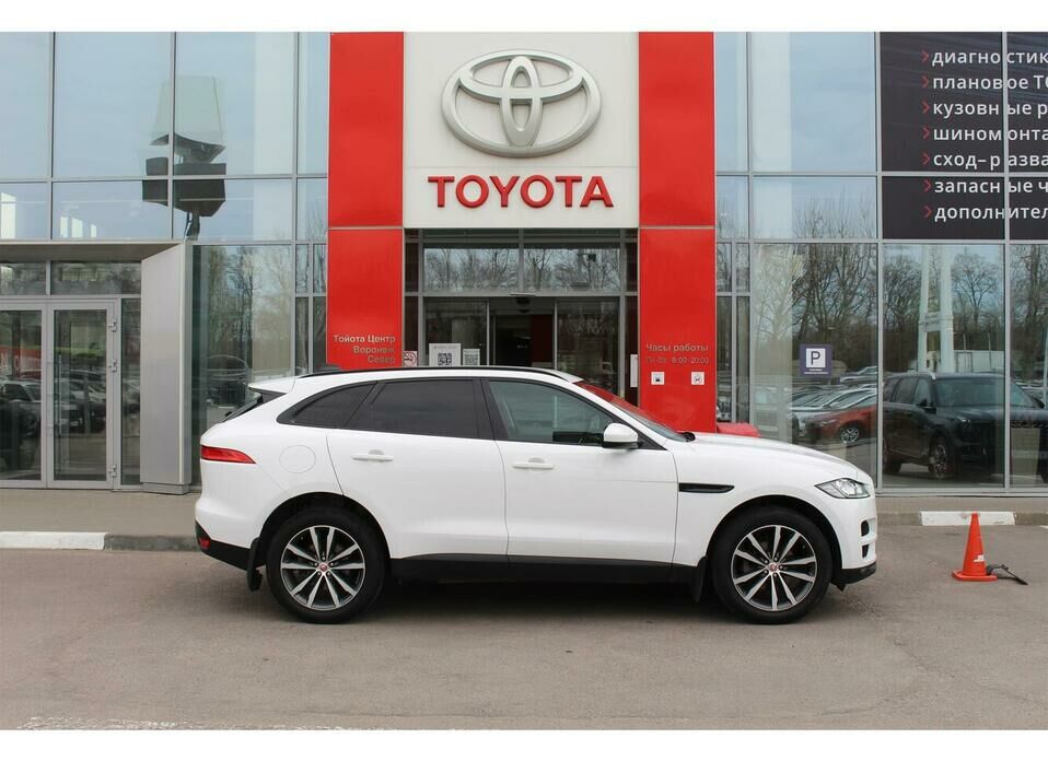 Jaguar E-Pace 2.0 AT (249 л.с.) 4WD