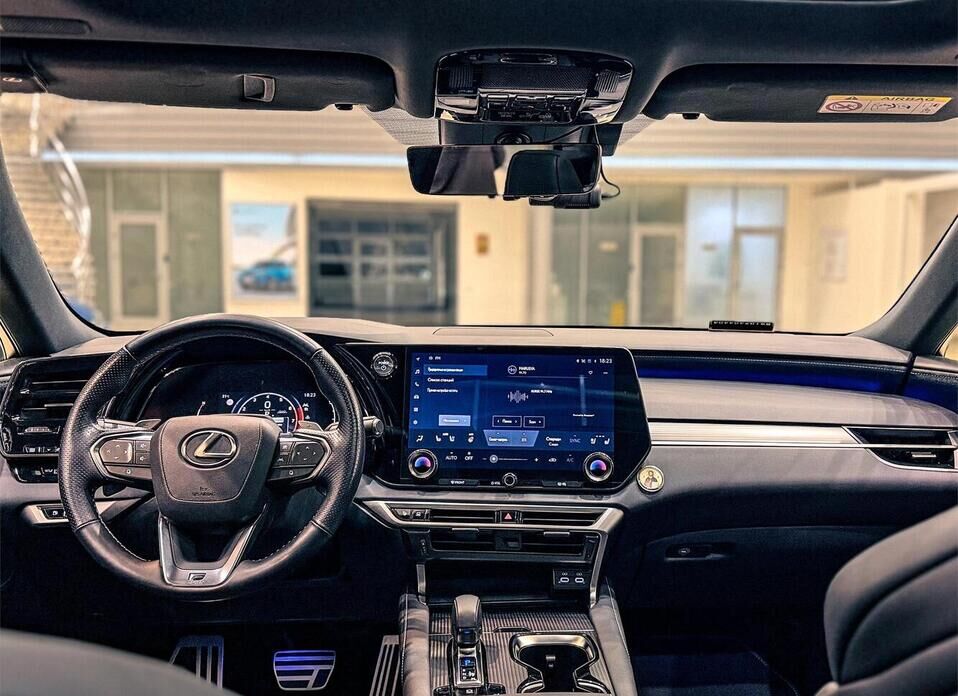 Lexus RX, V 500h 2.4hyb AT (371 л.с.) 4WD