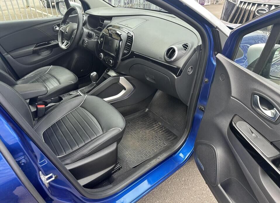 Renault Kaptur, I Рестайлинг 1.3 CVT (150 л.с.) 4WD