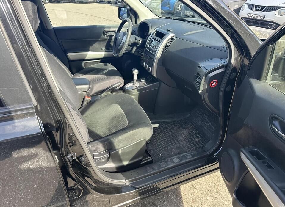 Nissan X-Trail, II Рестайлинг 2.0 CVT (141 л.с.) 4WD