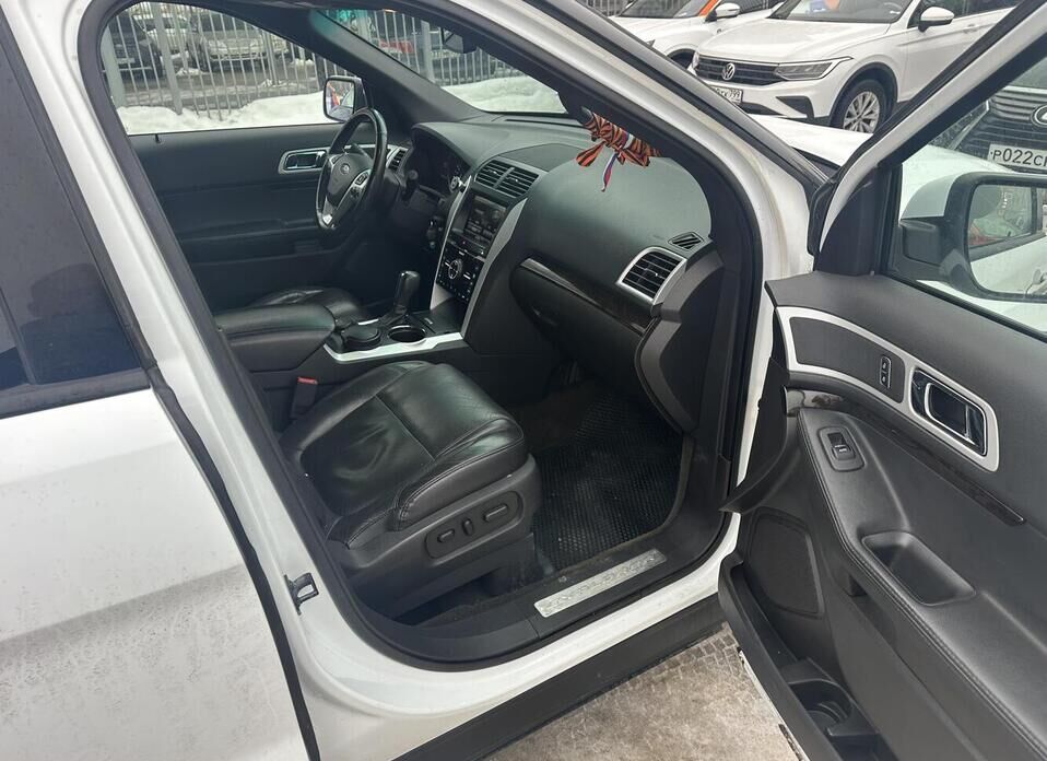 Ford Explorer, V 3.5 AT (294 л.с.) 4WD