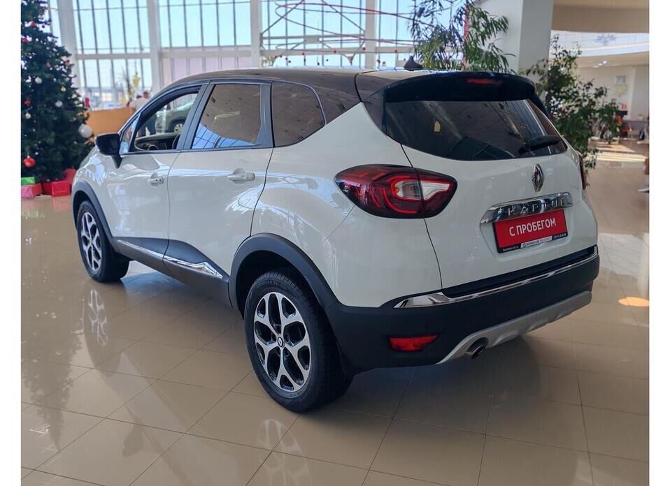 Renault Kaptur, I Рестайлинг 1.6 CVT (114 л.с.)
