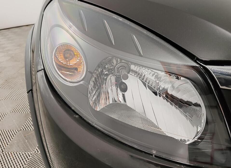 Renault Sandero, I 1.6 AT (103 л.с.)