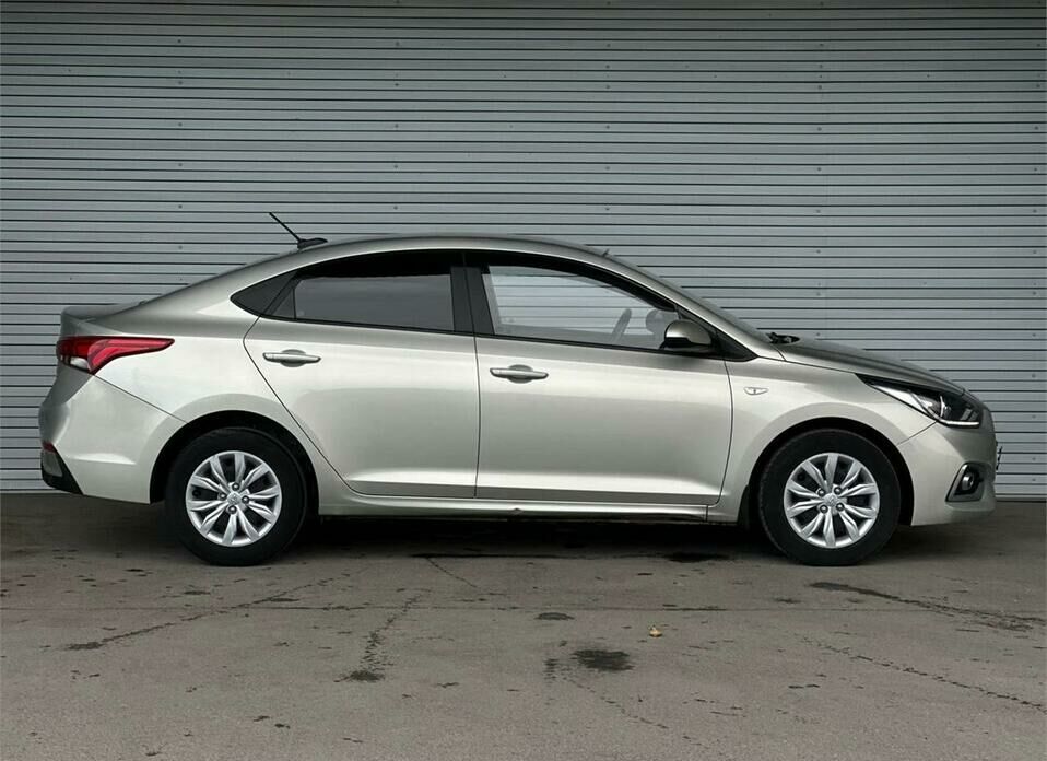 Hyundai Solaris 1.6 AT (123 л.с.)