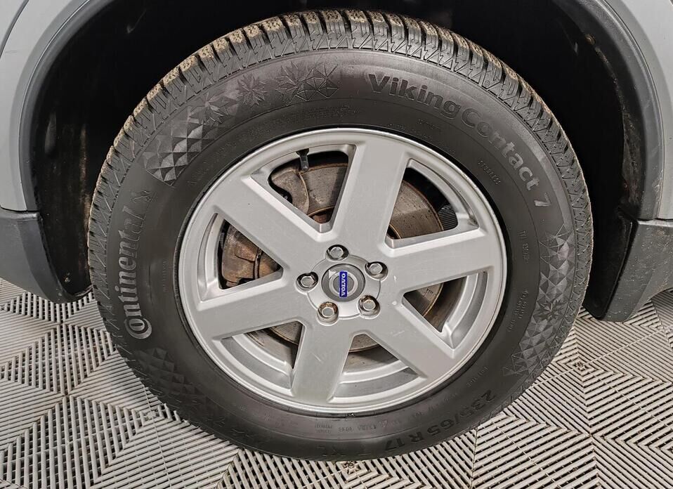 Volvo XC90 2.4d AT (185 л.с.) 4WD