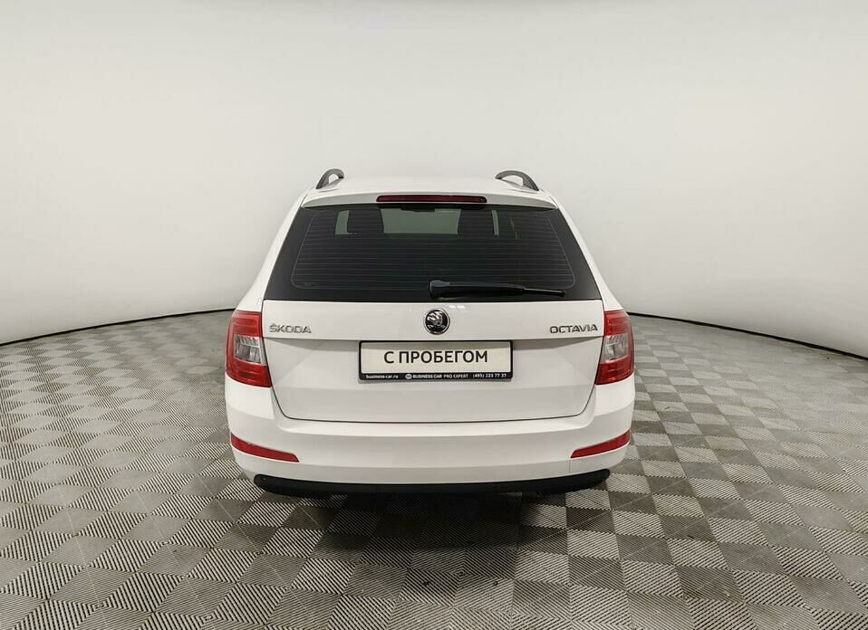 Skoda Octavia 1.6 AT (110 л.с.)
