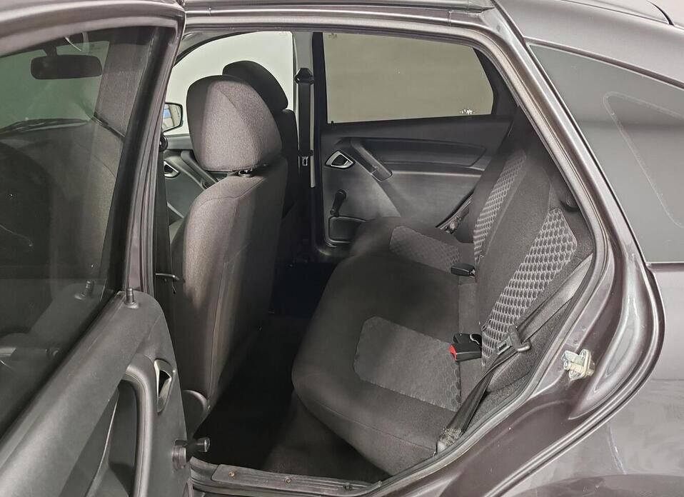 LADA (ВАЗ) Granta, I Рестайлинг 1.6 MT (90 л.с.)