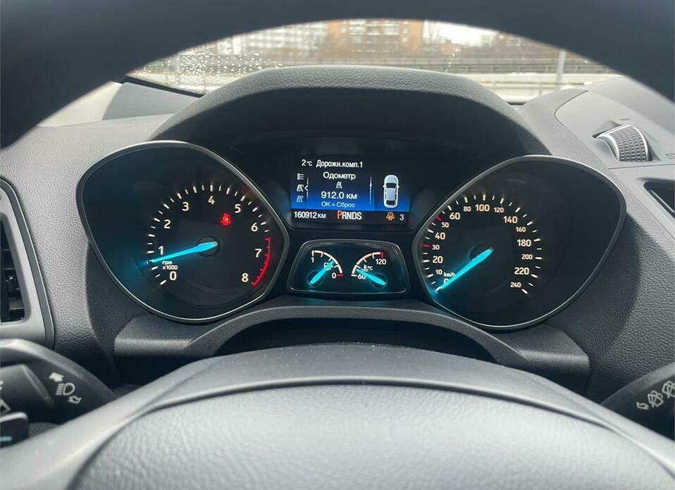 Ford Kuga 2.5 AT (150 л.с.)