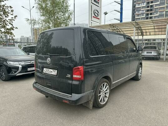Volkswagen Multivan, 2011 г., 220 323 км