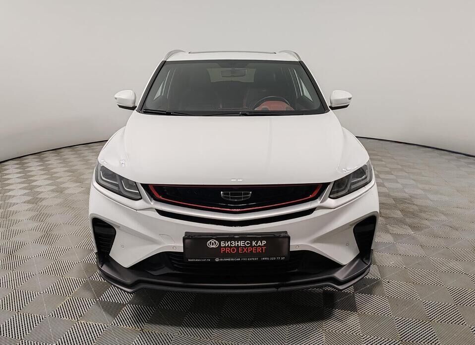 Geely Coolray, I 1.5 AMT (150 л.с.)