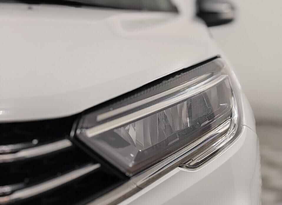 LADA (ВАЗ) Vesta, I Рестайлинг (NG) 1.6 MT (106 л.с.)