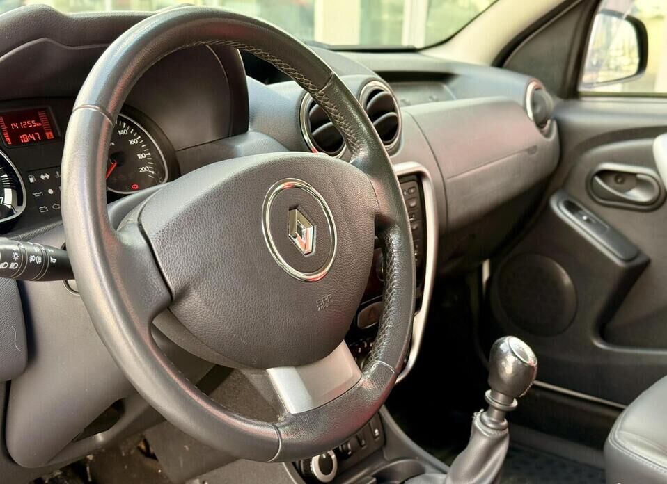 Renault Duster, I 2.0 MT (135 л.с.) 4WD