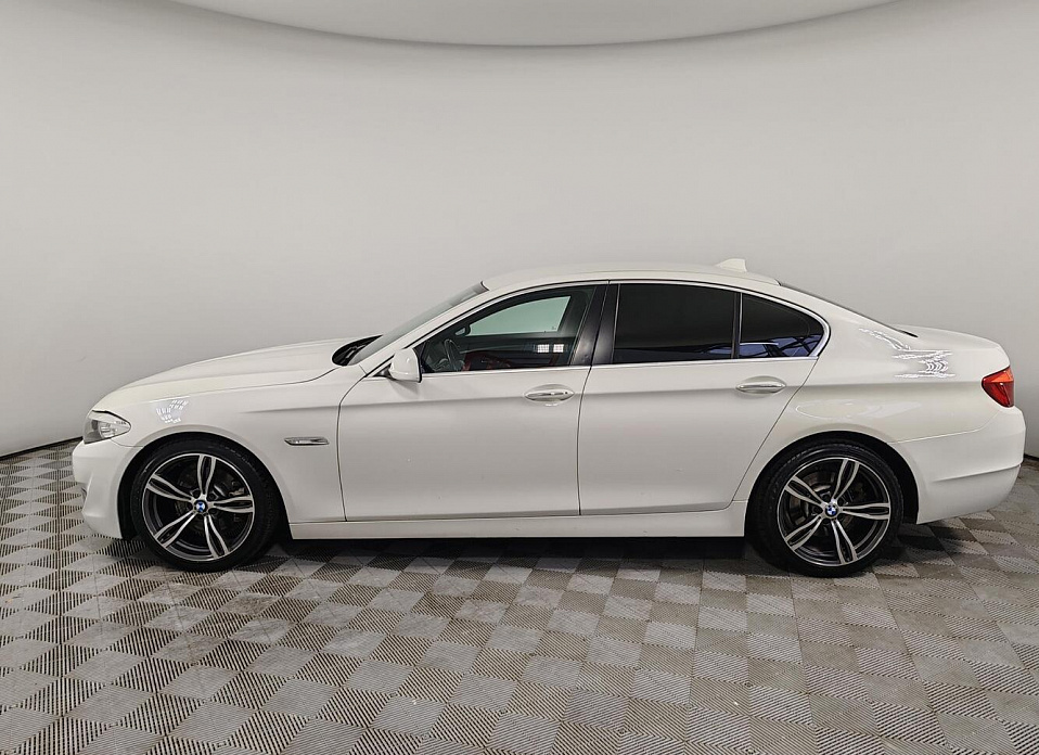BMW 5 серии, VI (F10/F11/F07) 525d xDrive 2.0d AT (218 л.с.) 4WD