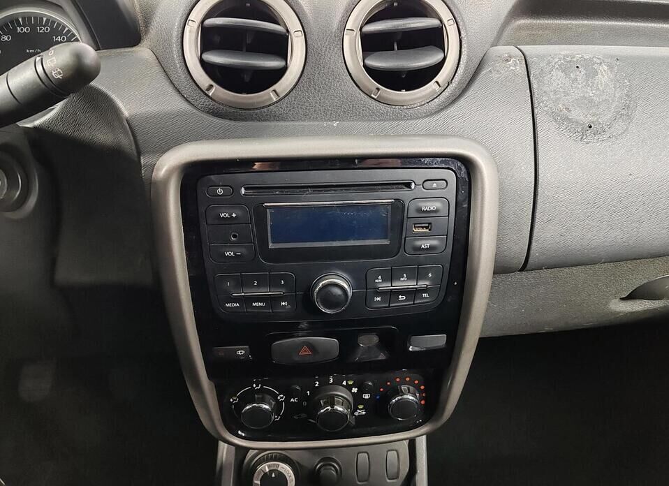 Renault Duster, I 1.6 MT (102 л.с.) 4WD