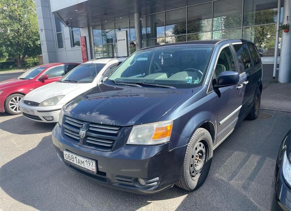Dodge Caravan Grand 3.3 AT (173 л.с.)