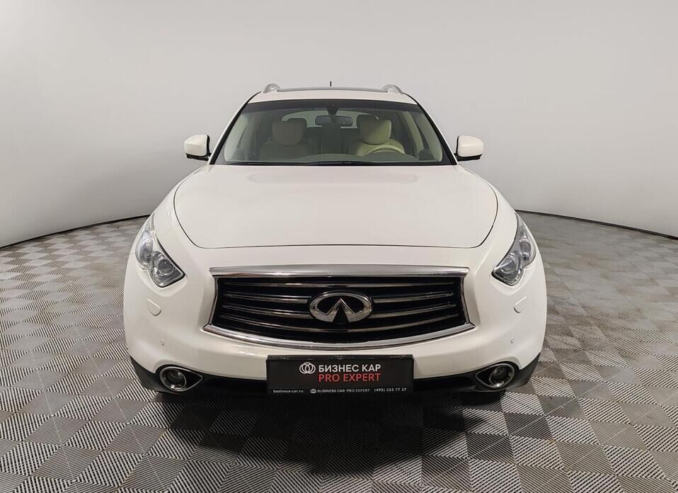 Infiniti QX70 3.7 AT (333 л.с.) 4WD