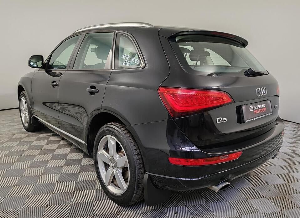 Audi Q5, I (8R) Рестайлинг 2.0 AT (225 л.с.) 4WD