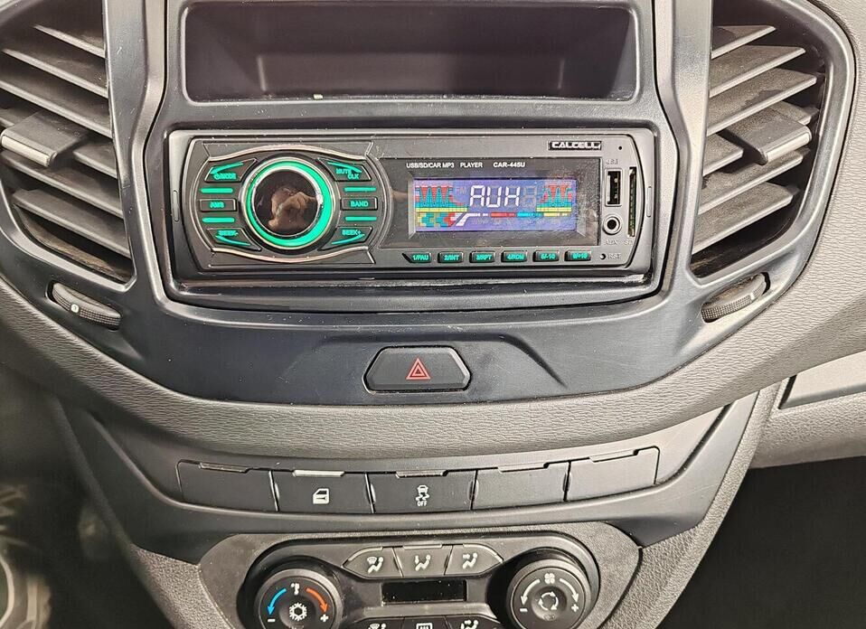 LADA (ВАЗ) Vesta, I 1.6 MT (106 л.с.)