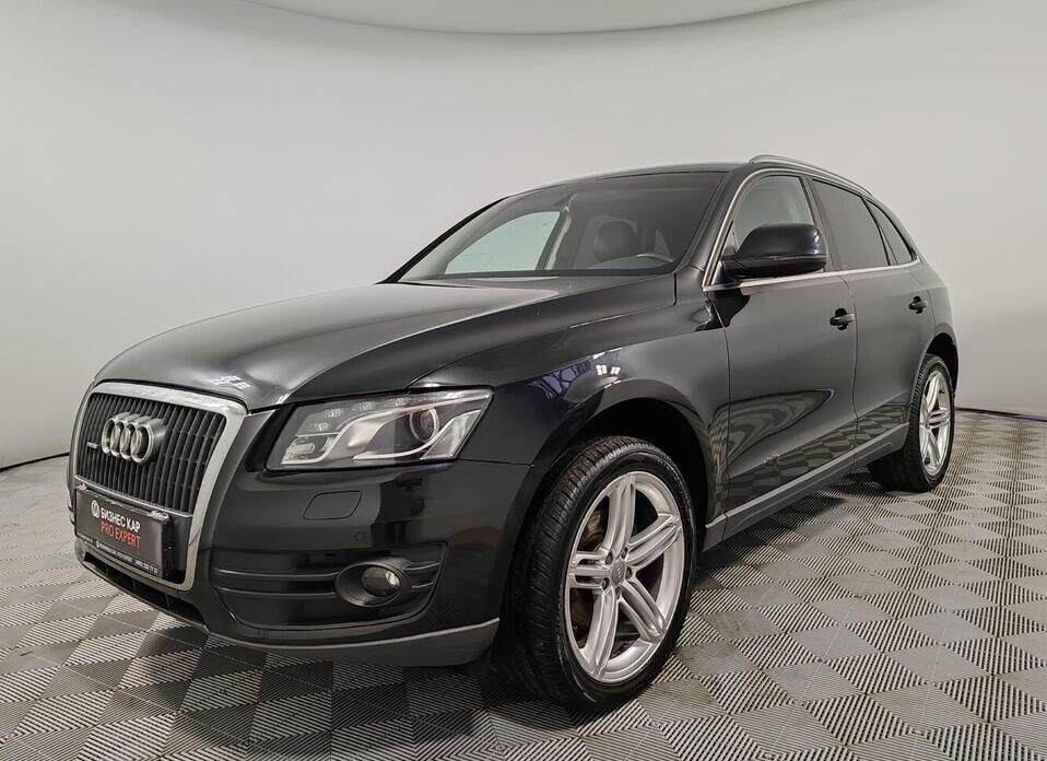 Audi Q5, I (8R) 2.0 AMT (211 л.с.) 4WD