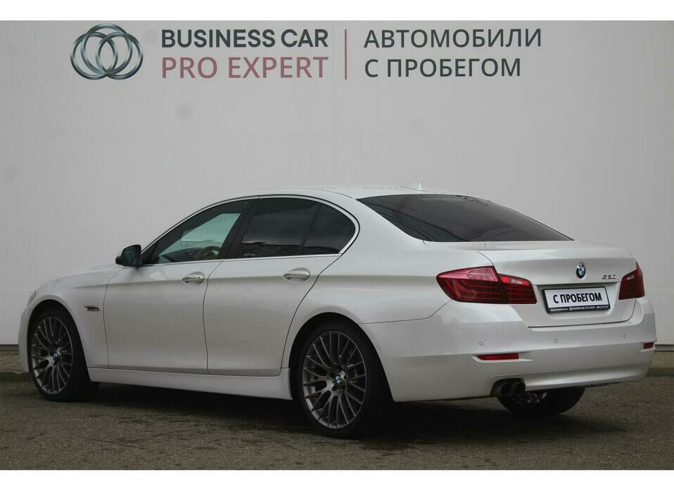 BMW 5 серии 520i 2.0 AT (184 л.с.)