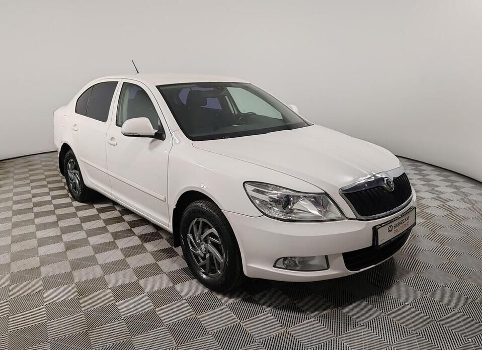 Skoda Octavia, II (A5) Рестайлинг 1.4 AMT (122 л.с.)