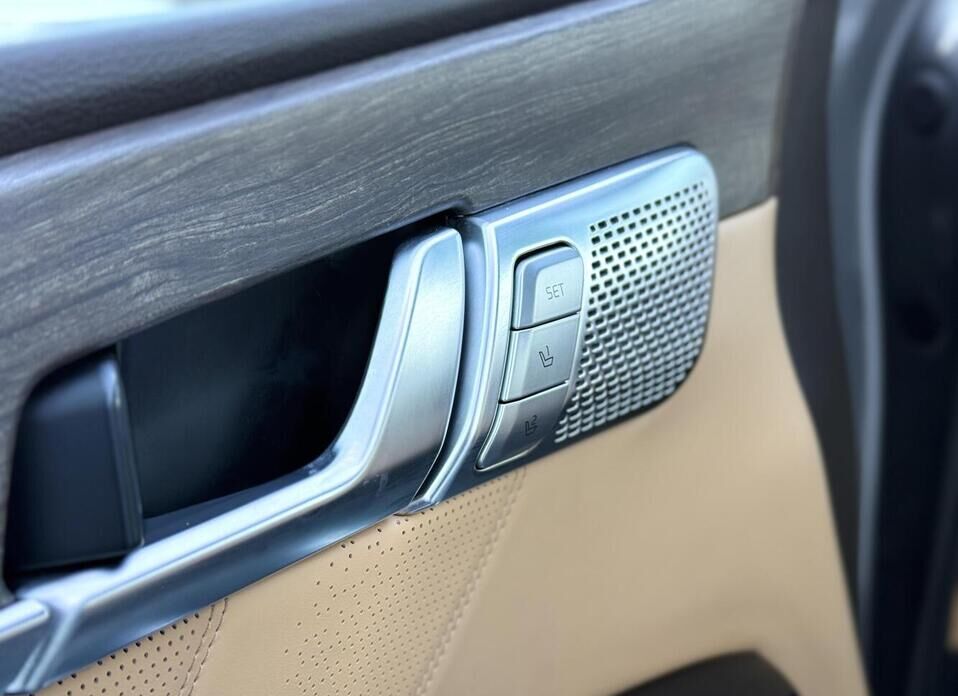 Kia Mohave, I Рестайлинг 2 3.0d AT (249 л.с.) 4WD