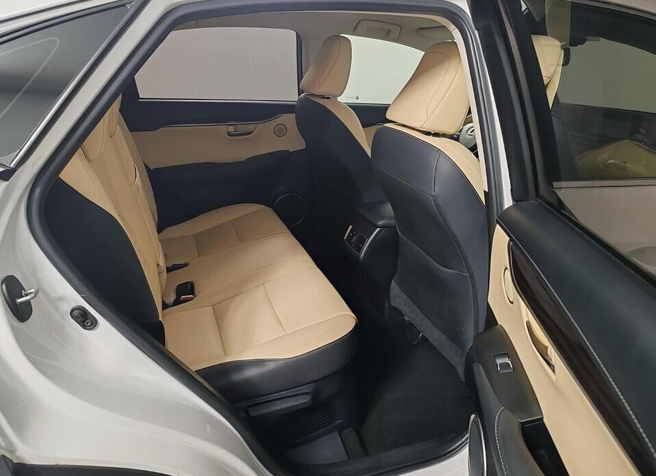 Lexus NX, I Рестайлинг 200 2.0 CVT (150 л.с.) 4WD