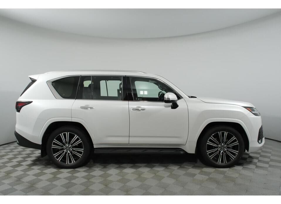 Lexus LX, IV 600 3.5 AT (415 л.с.) 4WD
