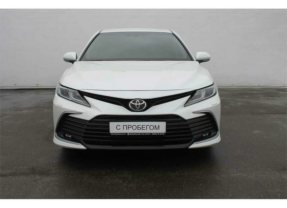 Toyota Camry 2.5 AT (200 л.с.)